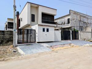 4 bedroom House for sale Pepperoni Bustop, Abraham Adesanya Ajah Lagos