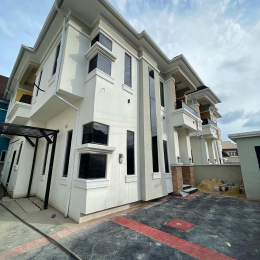 4 bedroom House for sale Thomas estate Ajah Lagos