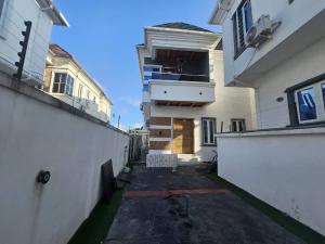 4 bedroom House for rent Agungi Agungi Lekki Lagos