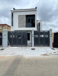 4 bedroom House for sale Surulere Lagos