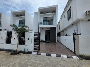4 bedroom House for sale Chevron Toll Gate Lekki Lagos