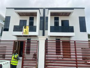 4 bedroom House for sale Second Toll Gate Lekki Lagos