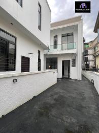 4 bedroom House for sale Off Lekki-Epe Expressway Ajah Lagos