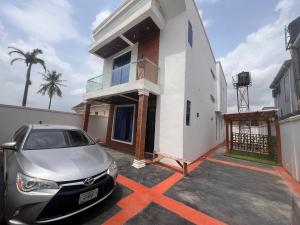 4 bedroom House for sale Ogba Lagos