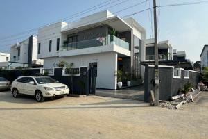4 bedroom House for sale Ajah Lagos