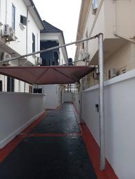 4 bedroom House for sale Empire Court, Chevron Drive Lekki Lagos