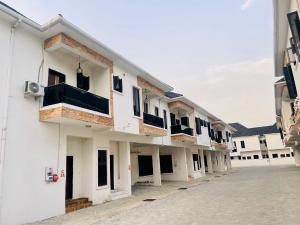 4 bedroom House for sale VGC Lekki Lagos