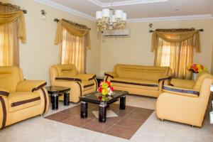 Flat / Apartment for shortlet Akobo Ibadan Oyo