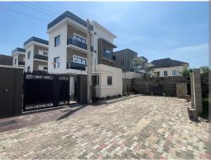 4 bedroom House for sale Lekki Lagos