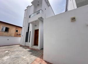 4 bedroom House for rent Agungi Lekki Lagos