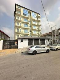 4 bedroom Flat / Apartment for rent ONIRU Victoria Island Lagos