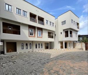 4 bedroom House for sale  Gbagada Phase 2 Gbagada Lagos