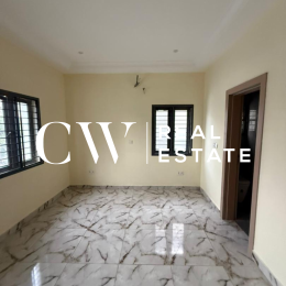 4 bedroom Flat / Apartment for rent Lekki Lagos