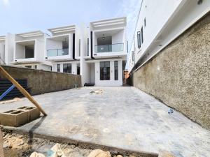 4 bedroom House for sale Jakande Lekki Lagos