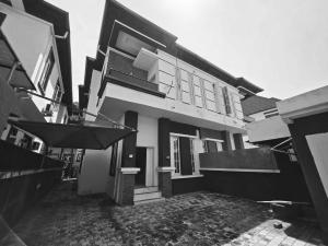 4 bedroom House for rent Estate Chevron Lekki Lagos