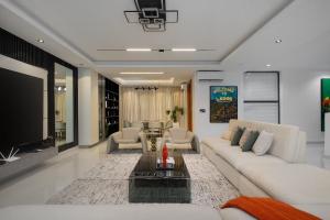 4 bedroom House for shortlet Freedom Way Lekki Lagos