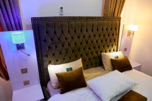 4 bedroom Flat / Apartment for shortlet Chevron Lekki Lagos