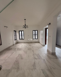4 bedroom House for rent ONIRU Victoria Island Lagos