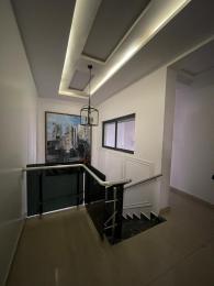 4 bedroom House for rent Admiralty Way, Lekki Phase 1. Admiralty Road Lekki Lagos