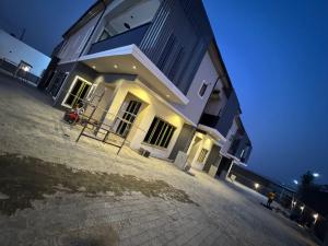 4 bedroom House for sale Maitama Abuja
