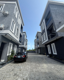 4 bedroom House for sale Lekki Lagos
