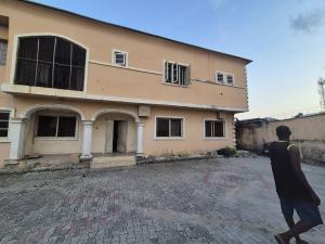 House for sale In An Estate Igbo-efon Lekki Lagos