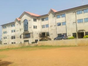 10 bedroom House for sale Off Samonda Express Way , Just 2 Minutes To The Expressway Samonda Ibadan Oyo