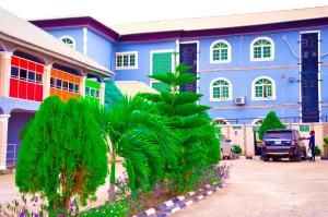 10 bedroom Commercial Property for sale Alagbaka Gra, Akure Akure Ondo