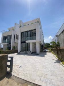 5 bedroom House for sale Ajiwe Ajah Lagos