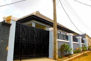 4 bedroom House for sale Street Magboro Obafemi Owode Ogun