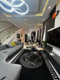 4 bedroom House for rent Mende Maryland Lagos