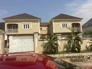 8 bedroom House for sale  Gwarinpa Abuja