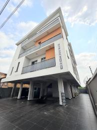 4 bedroom House for sale Obanikoro Shomolu Lagos