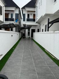 4 bedroom House for rent Orchid Road, Lekki Lagos