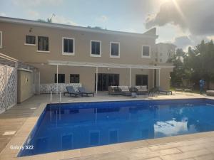4 bedroom House for sale Estate Banana Island Ikoyi Lagos