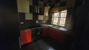 4 bedroom Flat / Apartment for rent chevron Lekki Lagos