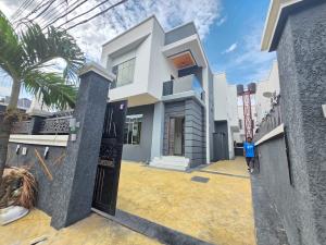5 bedroom House for sale Osapa london Lekki Lagos