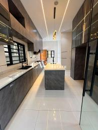 5 bedroom House for sale Lekki Lagos