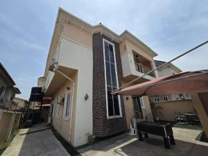 House for rent Bridge Gate Estate, Agungi Lekki Lagos