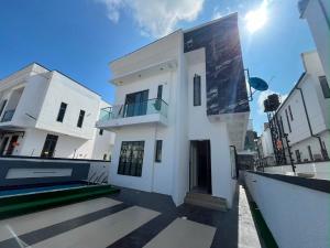 5 bedroom House for sale Ikota Lekki Lagos