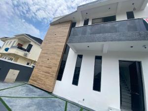 5 bedroom House for sale  Along Lekki Expressway Lekki Lagos