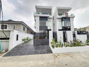 5 bedroom House for sale Jakande Lekki Lagos