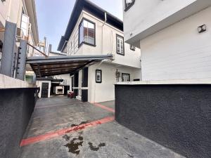 5 bedroom House for rent Ikota Lekki Lagos