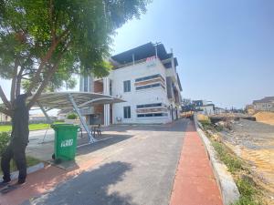 5 bedroom House for rent Estate VGC Lekki Lagos