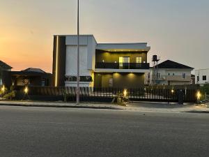 5 bedroom House for sale Royal Garden Estate Off Lekki-Epe Expressway Ajah Lagos