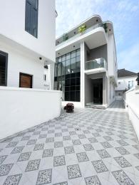5 bedroom House for sale 2nd Toll Gate Lekki Lagos