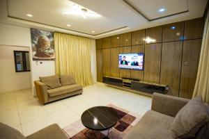 5 bedroom House for rent Durumi Abuja