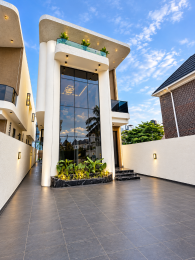 5 bedroom House for sale Ikota Lekki Lagos