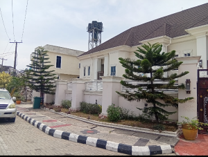 5 bedroom House for sale Coperation Estate Apple junction Amuwo Odofin Lagos