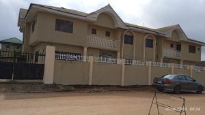 5 bedroom House for sale By Upss/auntie Maria Road, Closely Off Siluko Road Oredo Edo